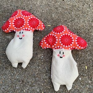 ❤️Mushroom Hand Warmers❤️